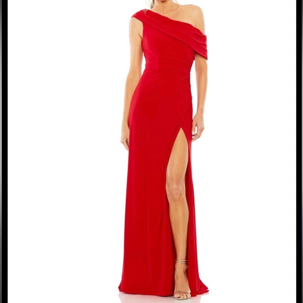 Ieena for Mac Duggal Asymmetrical Neckline Ruched Dress Red Size 10 Style 26517